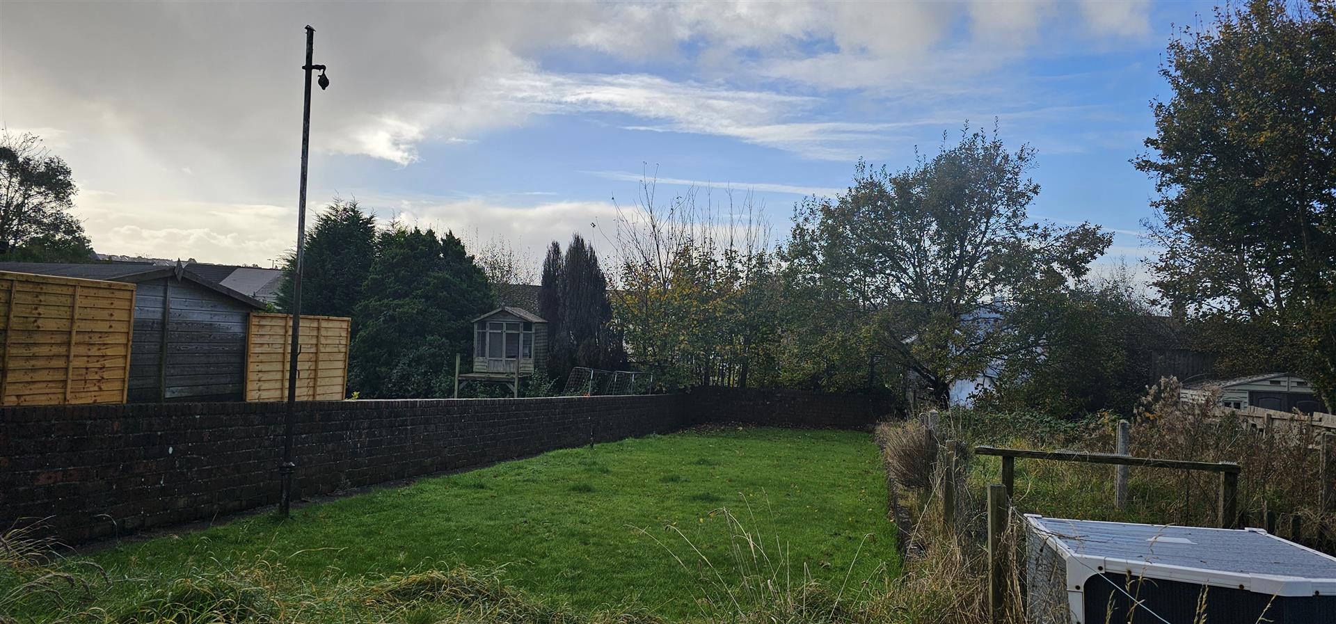 Armine Road, Fforestfach, Swansea, SA5 8DD